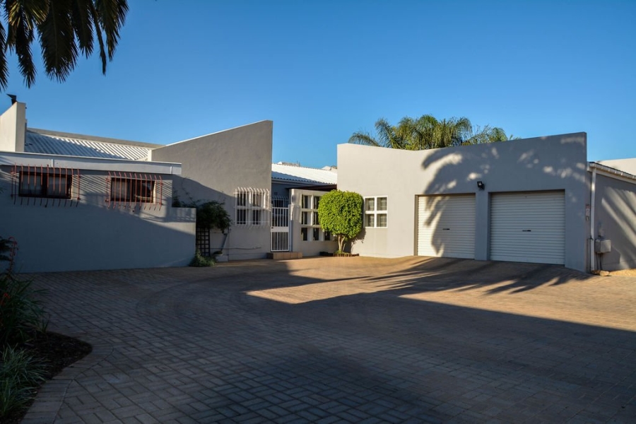 4 Bedroom Property for Sale in Vredendal Western Cape